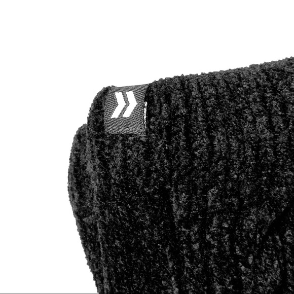 Totes Isotoner w/ SmartTouch Technology Black Velour Gloves One Size NWT - Picture 8 of 8